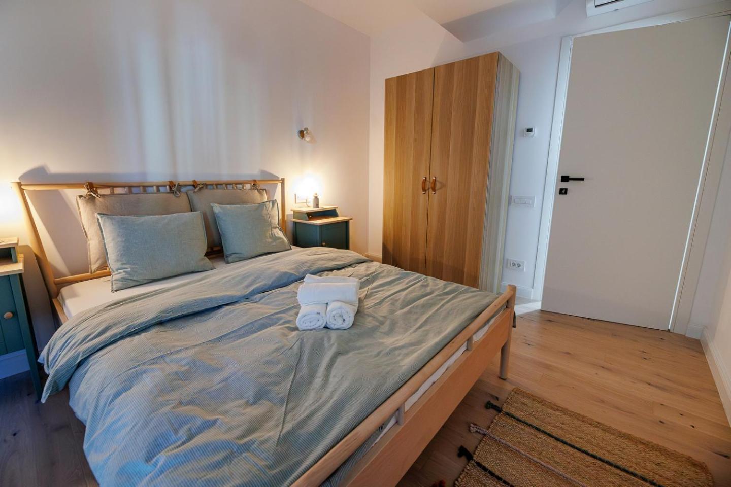 The Corner Luxe Apartment 부쿠레슈티 외부 사진