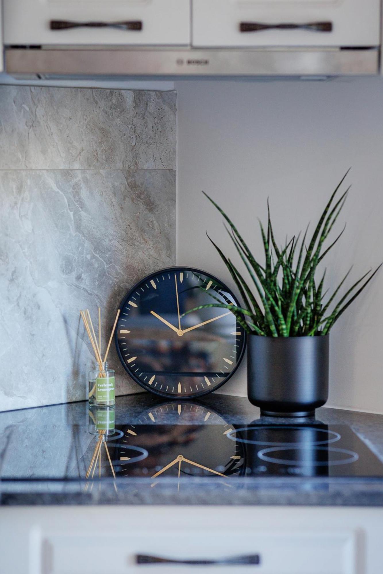 The Corner Luxe Apartment 부쿠레슈티 외부 사진