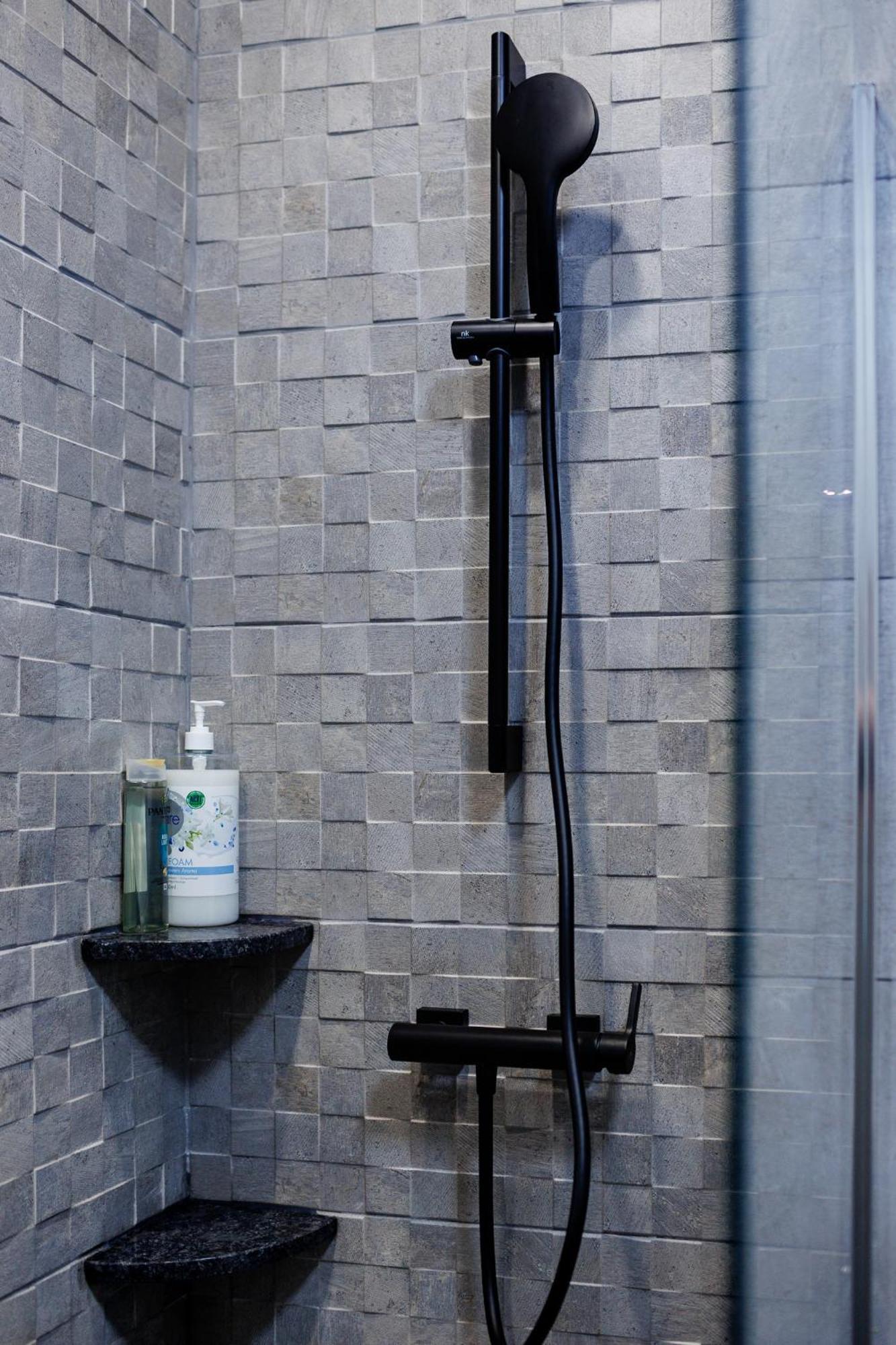 The Corner Luxe Apartment 부쿠레슈티 외부 사진