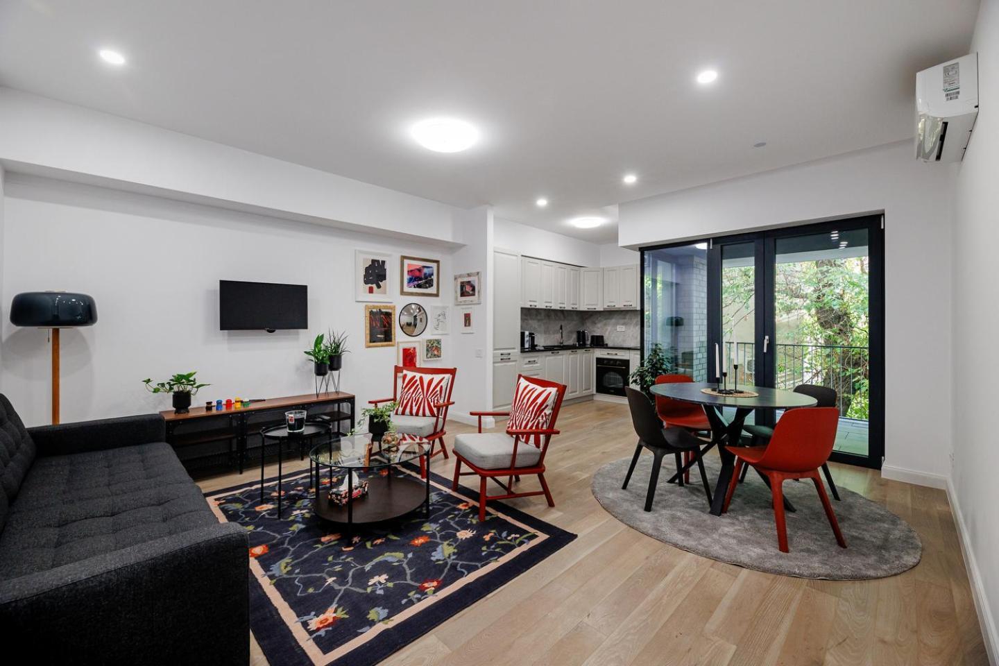 The Corner Luxe Apartment 부쿠레슈티 외부 사진
